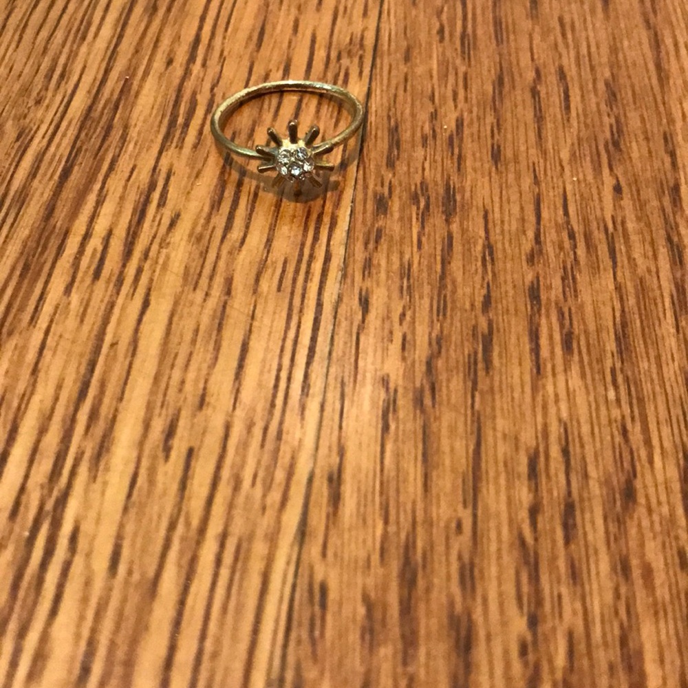 Ring - Picture 2 of 2